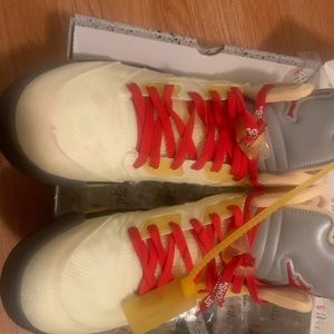 Off white sail 5’s